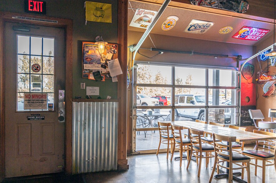 More Photos Of 64670 Strickler Ave, Bend Storefront For Sale