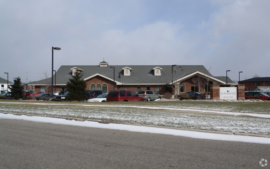 More Photos Of 4086 Legacy Pky, Lansing Office For Sale