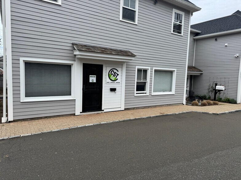 More Photos Of 292 Post Rd E, Westport Storefront For Lease
