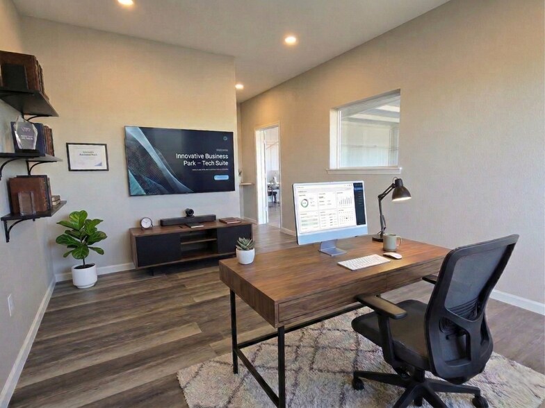 More Photos Of 6404 FM 1715 F, Lampasas Flex For Lease