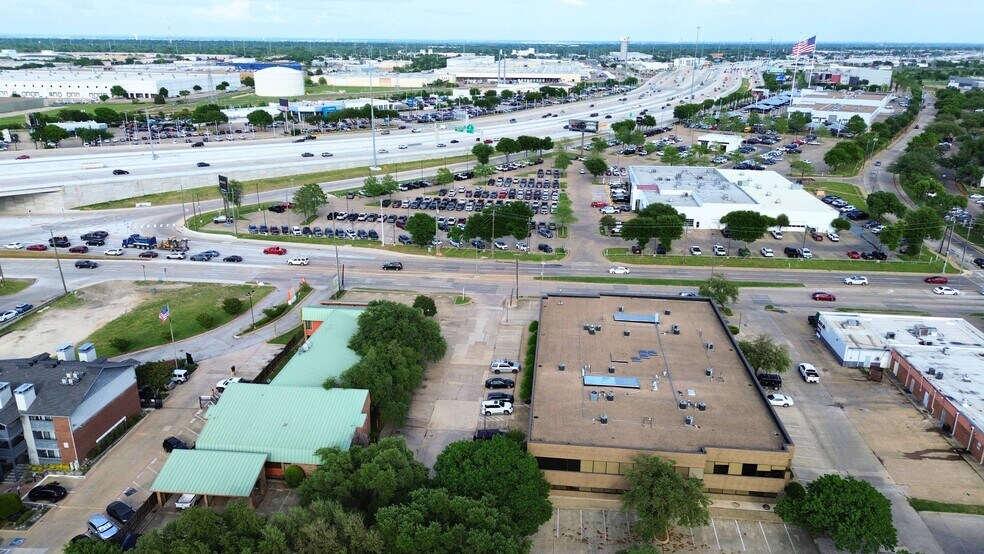 More Photos Of 12989 Jupiter Rd, Dallas Office For Sale