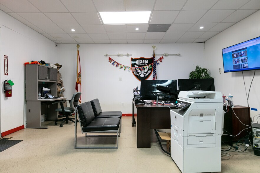 More Photos Of 9700 NW 79th Ave, Miami Office For Lease