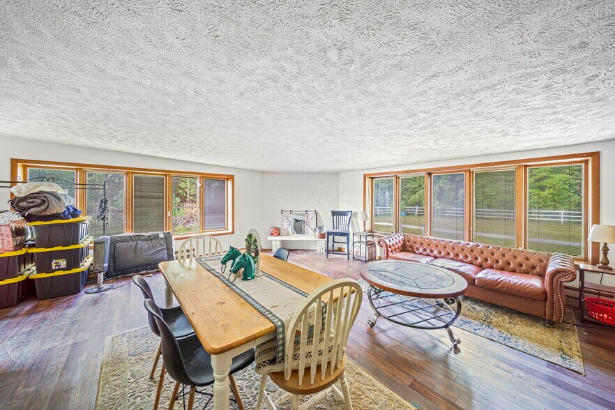 More Photos Of 6600 Vrooman Rd, Painesville Horse Stables For Sale