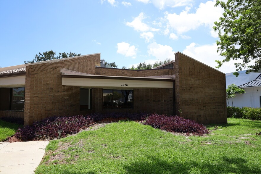 More Photos Of 4820 Okeechobee Blvd, West Palm Beach Medical For Lease