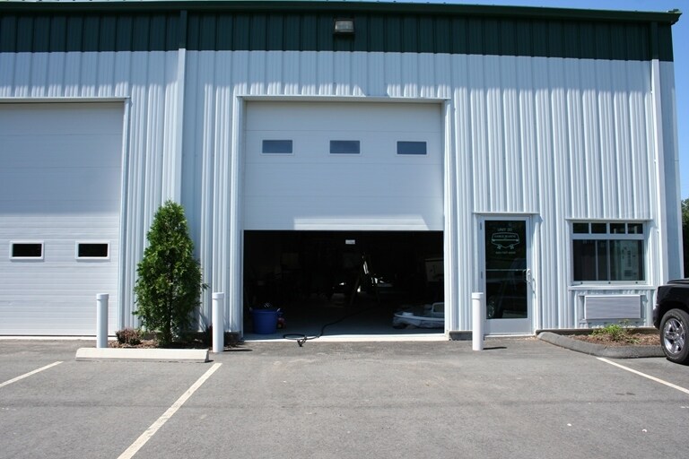 More Photos Of 46 Plains Rd, Essex Light Distribution For Lease