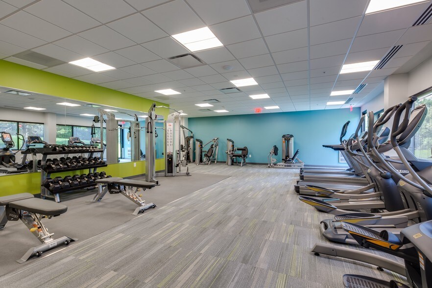 More Photos Of 20251 Century Blvd, Germantown Office For Lease