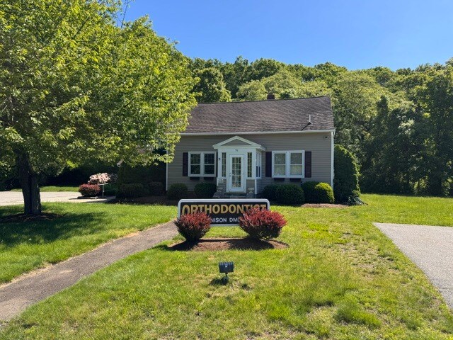 Primary Photo Of 98 Spencer Plain Rd, Old Saybrook Medical For Lease