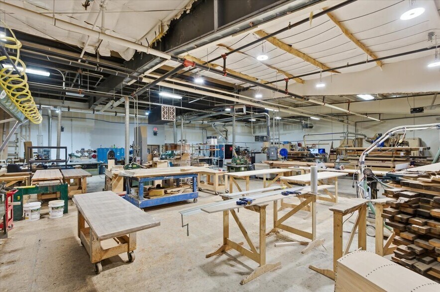 More Photos Of 1889 Williston Rd, South Burlington Loft Creative Space For Sale