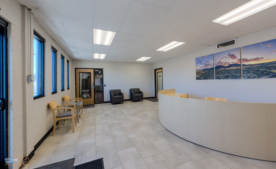 More Photos Of 1 Park St, Broomfield Warehouse For Lease