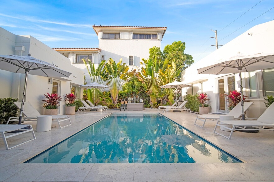 More Photos Of 8109 Harding Ave, Miami Beach Specialty For Sale