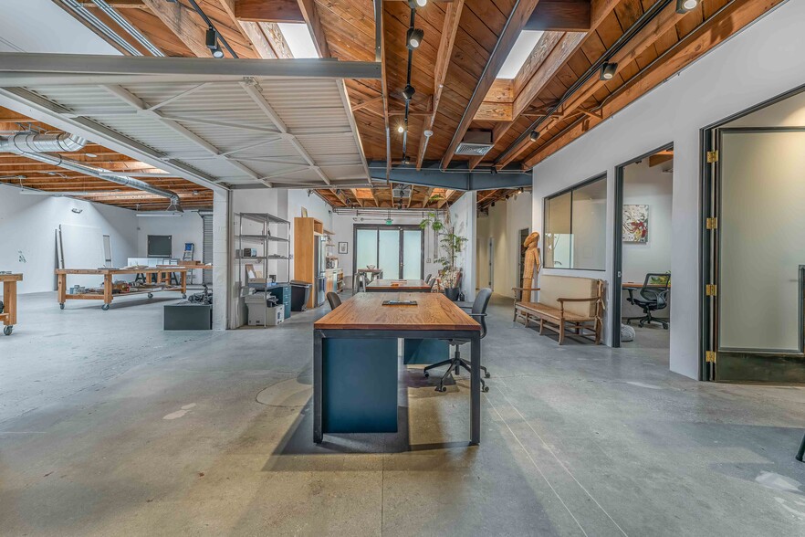 Primary Photo Of 1605 E 1st St, Los Angeles Loft Creative Space For Sale