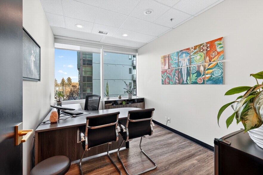 More Photos Of 2020 4th St SW, Calgary Office For Lease