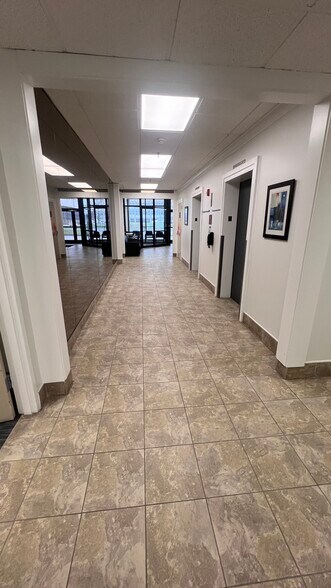 More Photos Of 35350 Curtis Blvd, Eastlake Medical For Lease