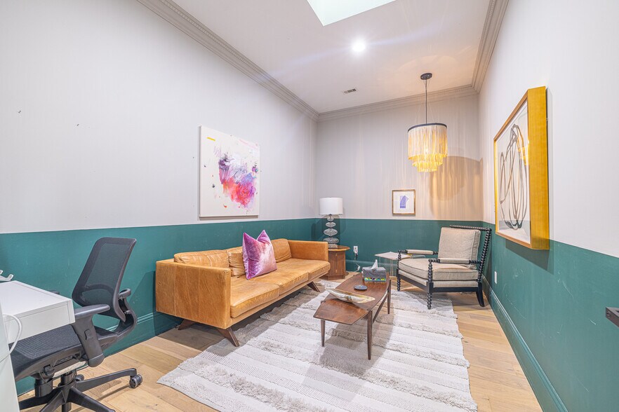 More Photos Of 1404 Allston St, Houston Office For Lease