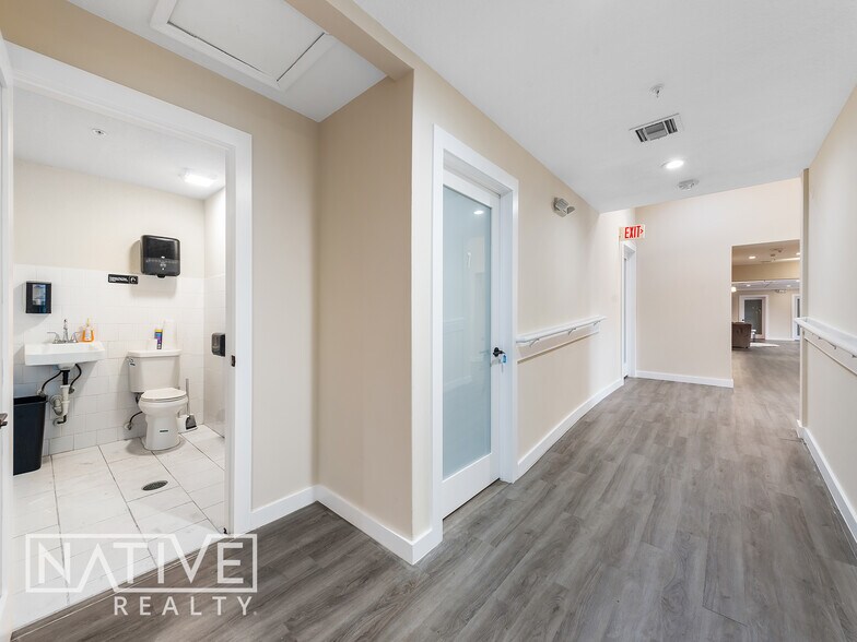 More Photos Of 3305 SE 5th St, Pompano Beach Assisted Living For Sale