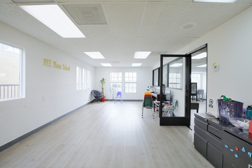 More Photos Of 8311 Westminster Blvd, Westminster Medical For Lease