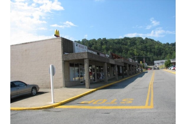 More Photos Of 343-451 N Mayo Trl, Paintsville Storefront For Sale