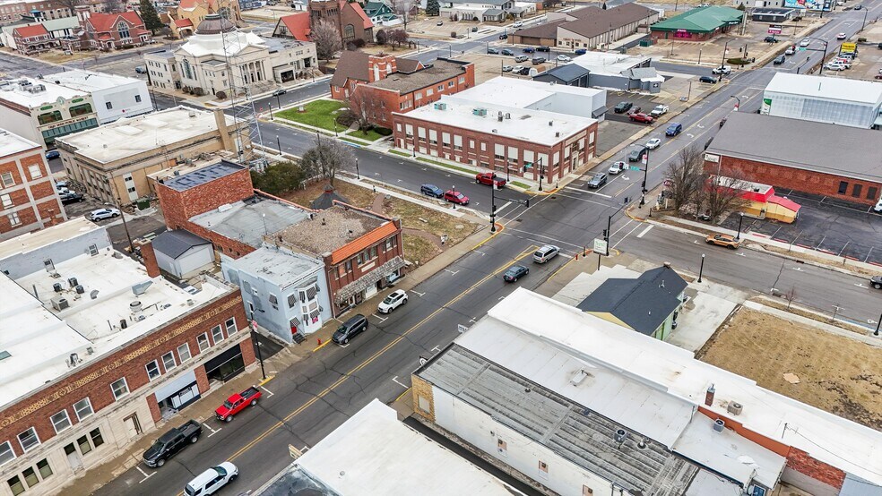 More Photos Of 200 1st Ave E, Newton Office For Sale