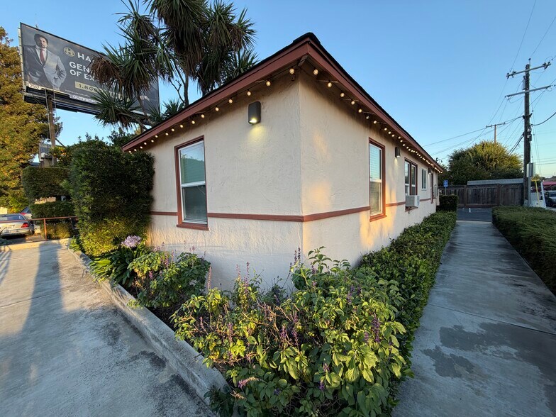 More Photos Of 2498 Stevens Creek Blvd, San Jose Medical For Sale