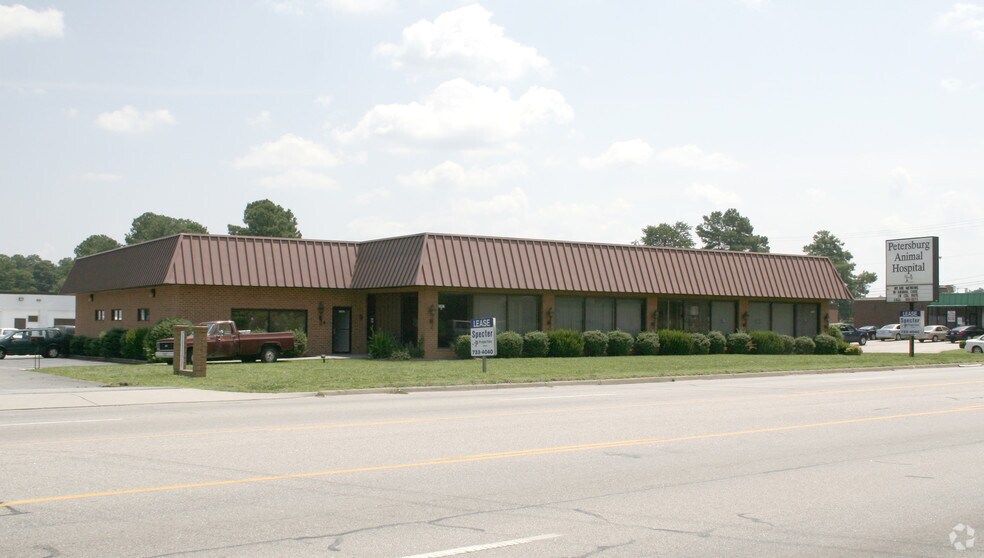 More Photos Of 3297 S Crater Rd, Petersburg Freestanding For Lease