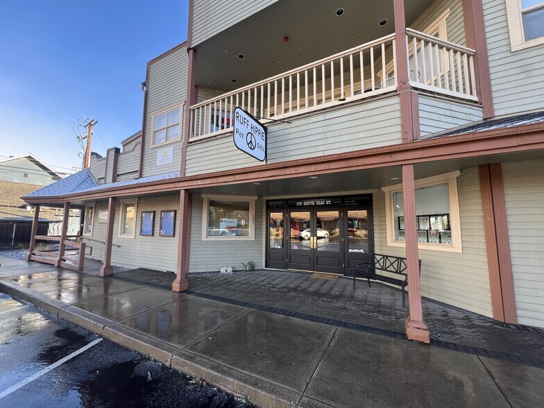 Primary Photo Of 178 S Elm St, Sisters Storefront Retail Office For Lease