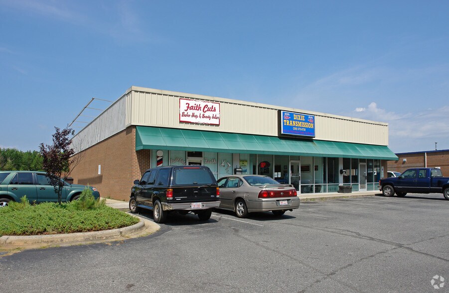 More Photos Of 3204-3230 Randleman Rd, Greensboro Unknown For Lease