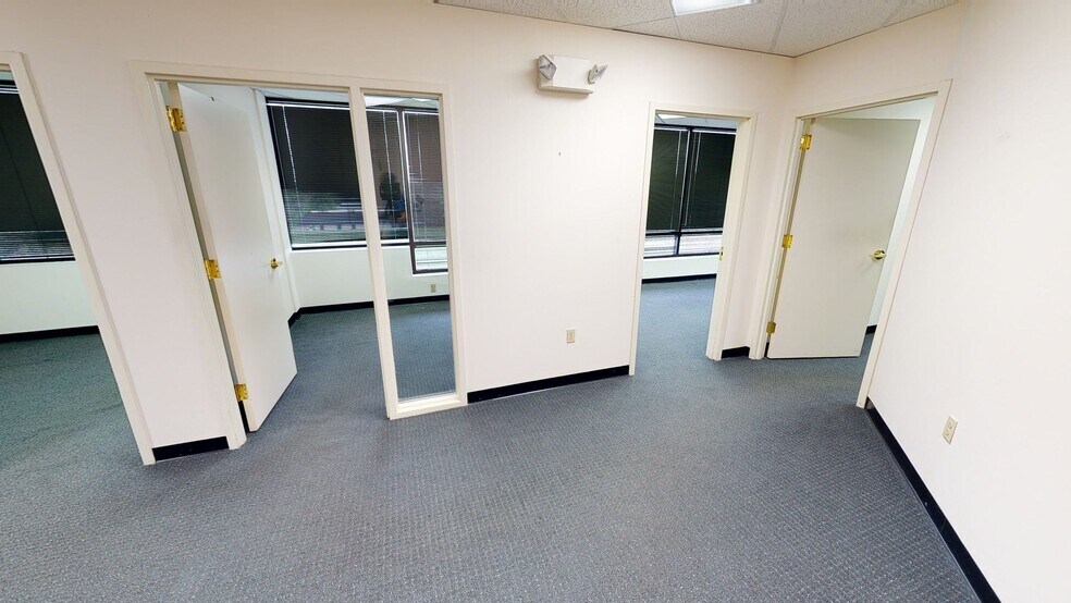 More Photos Of 999 Berkshire Blvd, Wyomissing Office For Lease