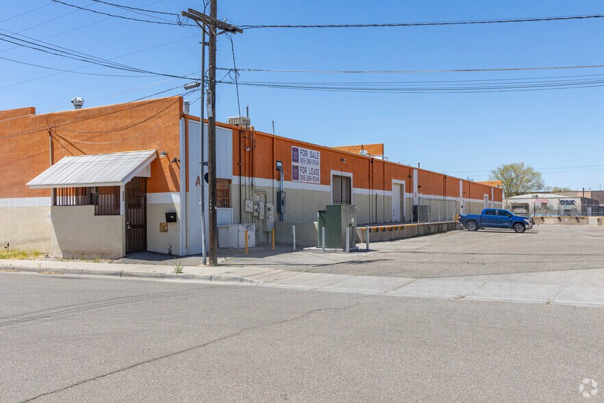 More Photos Of 1823 Commercial St NE, Albuquerque Warehouse For Sale