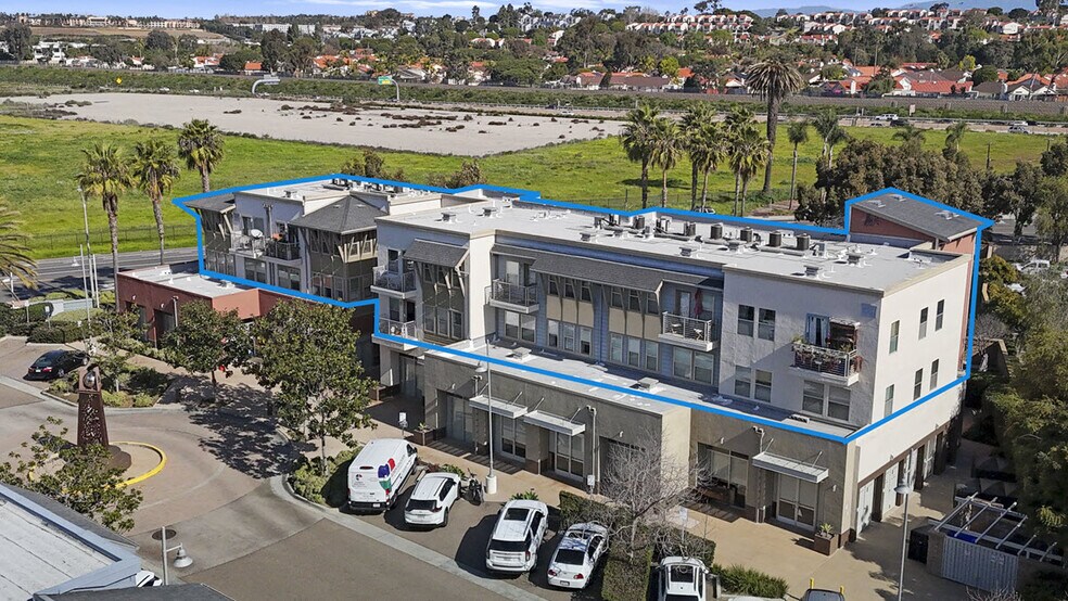 More Photos Of 6801 Embarcadero Ln, Carlsbad Apartments For Sale