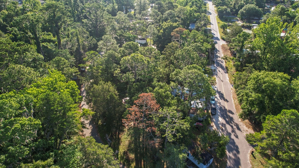 More Photos Of 224 SE Davie Ct, Lake City Manufactured Housing Mobile Home Park For Sale