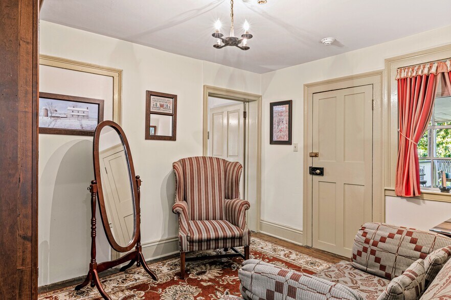More Photos Of 803 S Main St, Winston-Salem Hospitality For Sale