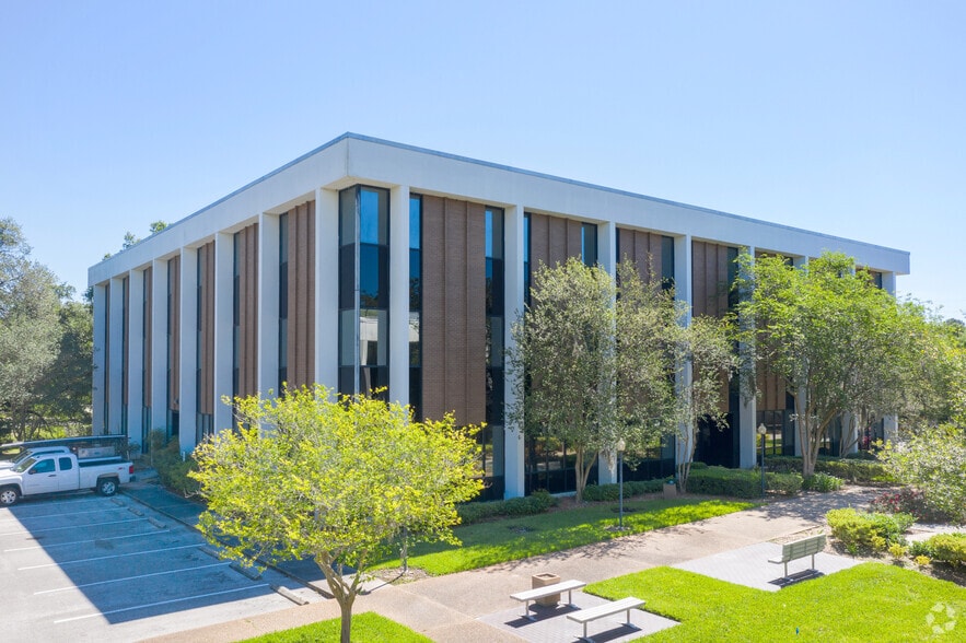 More Photos Of 1801 Art Museum Dr, Jacksonville Office For Lease