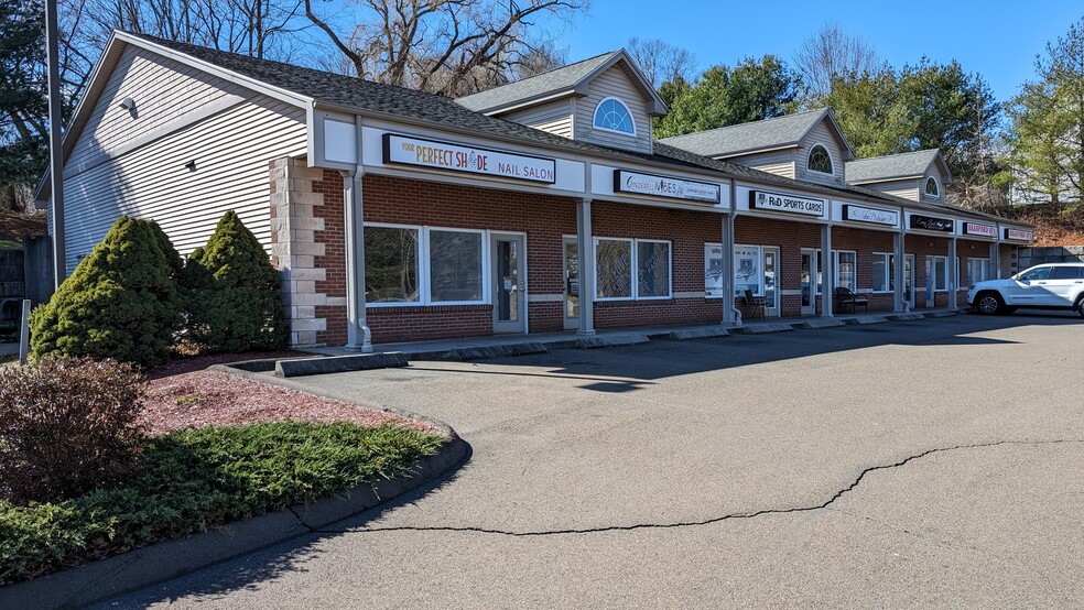 Primary Photo Of 71 W Main St, Branford Storefront Retail Office For Lease