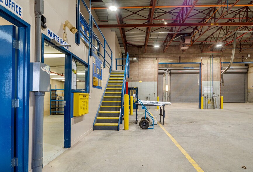 More Photos Of 5802 52 Av, Taber Warehouse For Sale