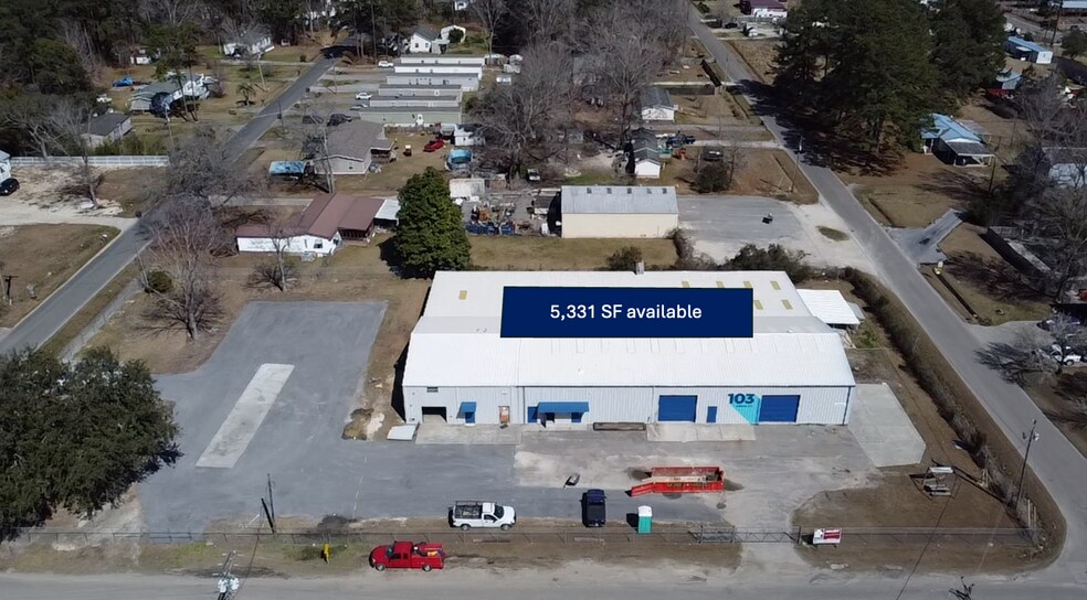 More Photos Of 103 Ardis St, Summerville Warehouse For Lease