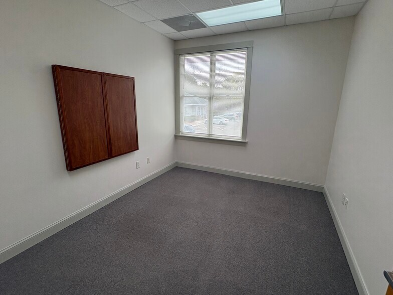 More Photos Of 1502 W NC Highway 54, Durham Office For Sale