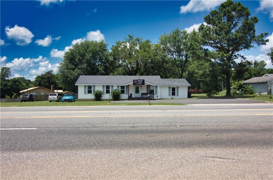 More Photos Of 3714 E Heritage Pky, Farmington Office For Sale