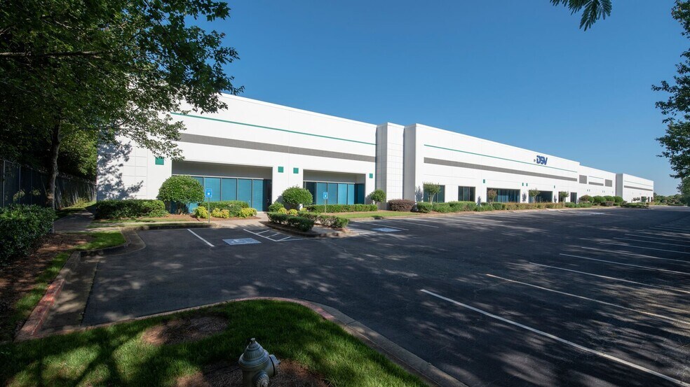 More Photos Of 540 Airport South Pky, Atlanta Unknown For Lease