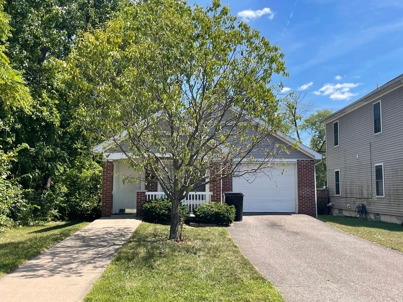 More Photos Of , Benton Harbor Multifamily For Sale