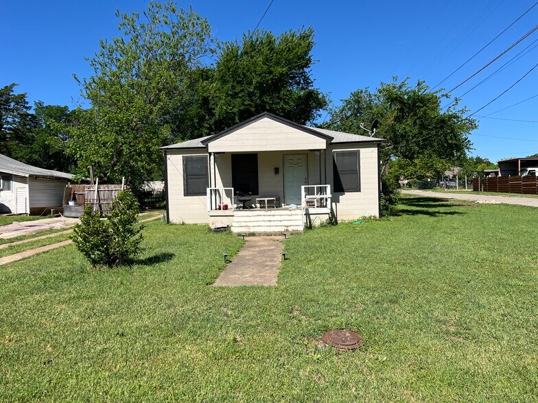 More Photos Of , Dallas Unknown For Sale