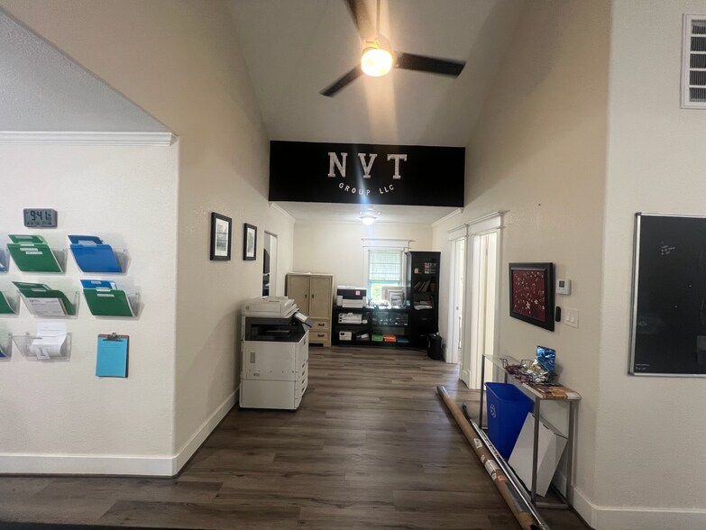 More Photos Of 1518 Skinner Rd, Houston Office For Lease