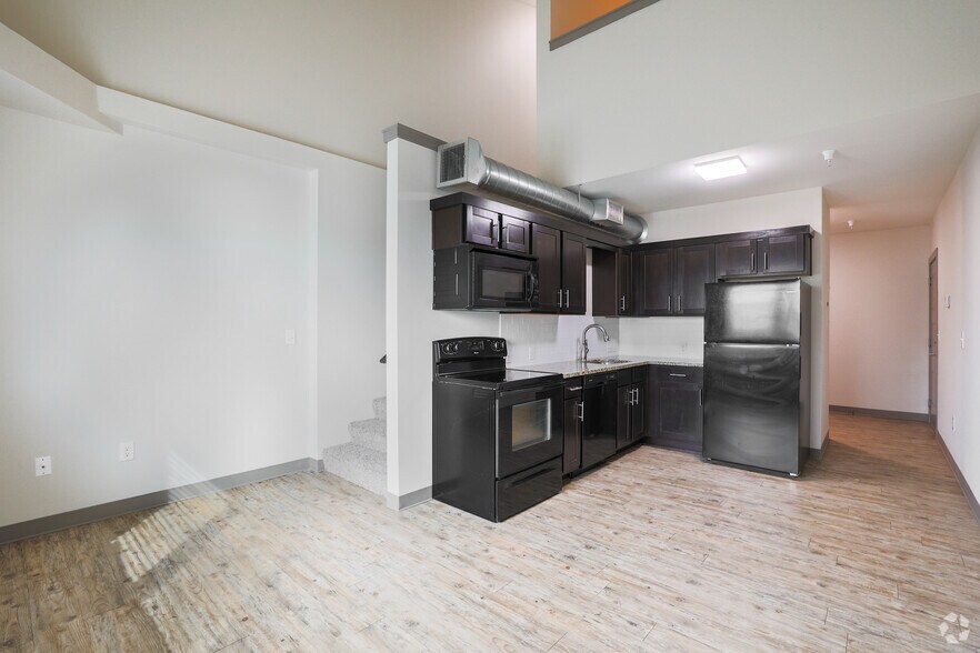 More Photos Of 429 W Central Ave, Wichita Apartments For Sale