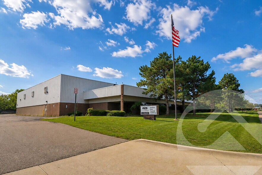 Primary Photo Of 2890 Technology Dr, Rochester Hills Manufacturing For Lease