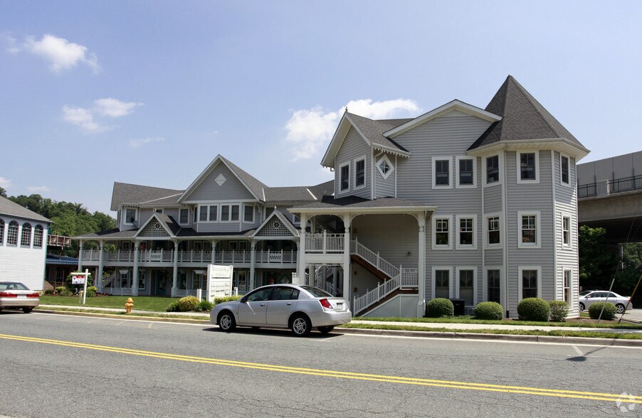 Primary Photo Of 125 Mill St, Occoquan Office For Lease
