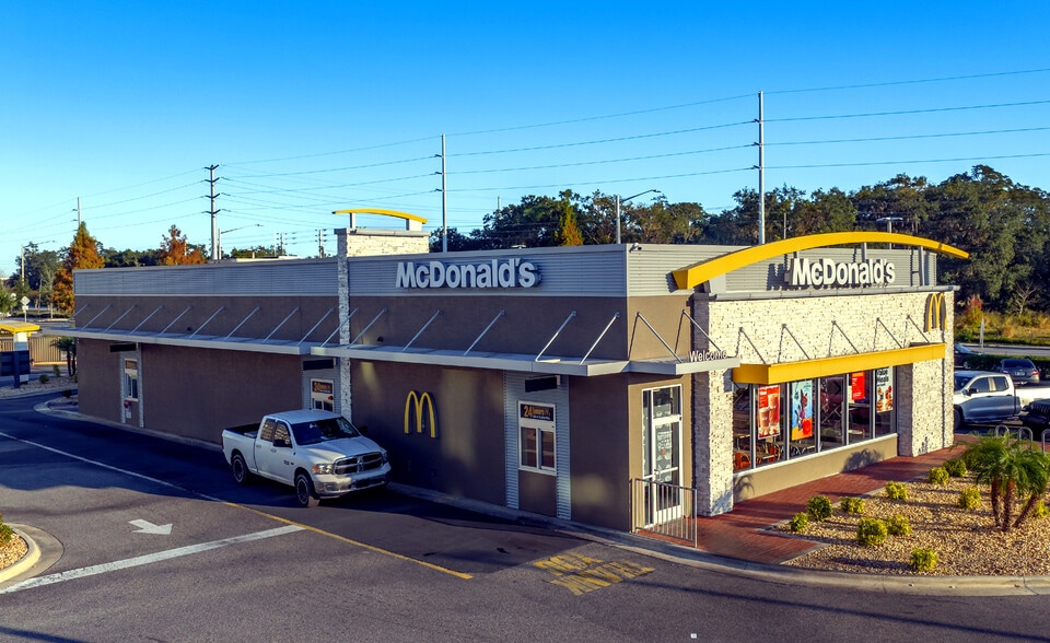 More Photos Of 14902 Narcoossee Rd, Orlando Restaurant For Sale