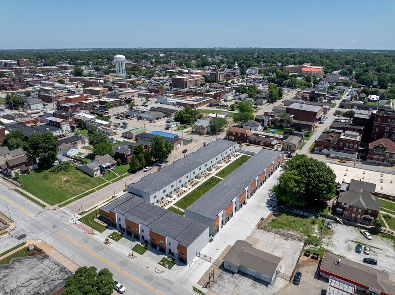 More Photos Of 201 S 8th St, Quincy Apartments For Sale