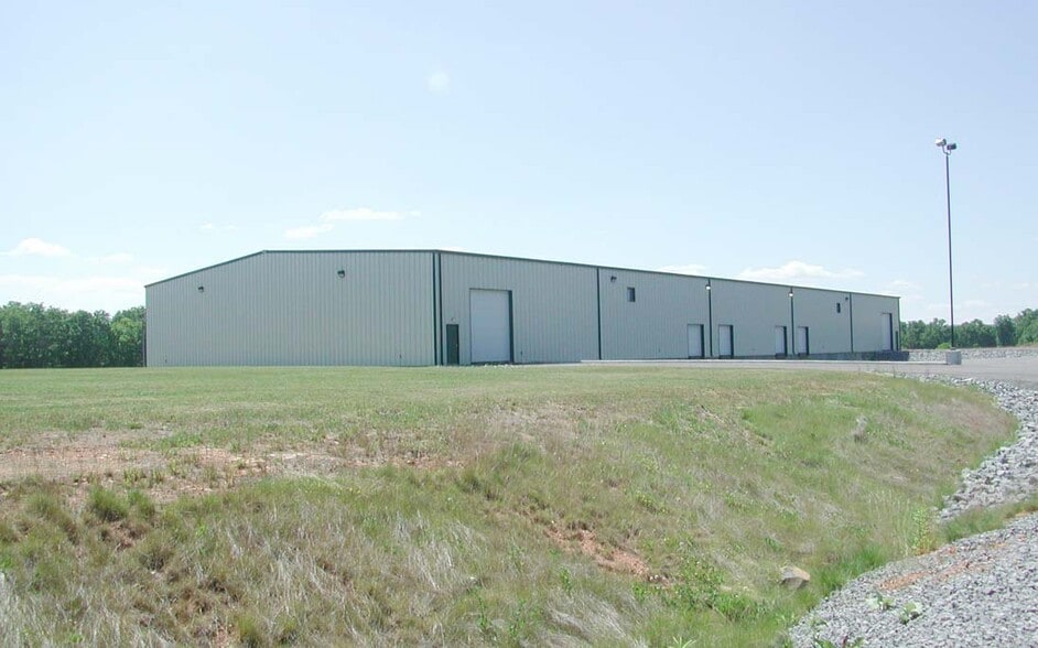 More Photos Of 291 Edray Business Park, Marlinton Warehouse For Lease