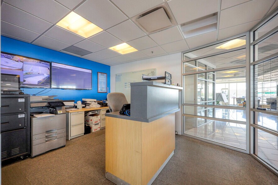 More Photos Of 3921 Frederick Ave, Saint Joseph General Retail For Sale