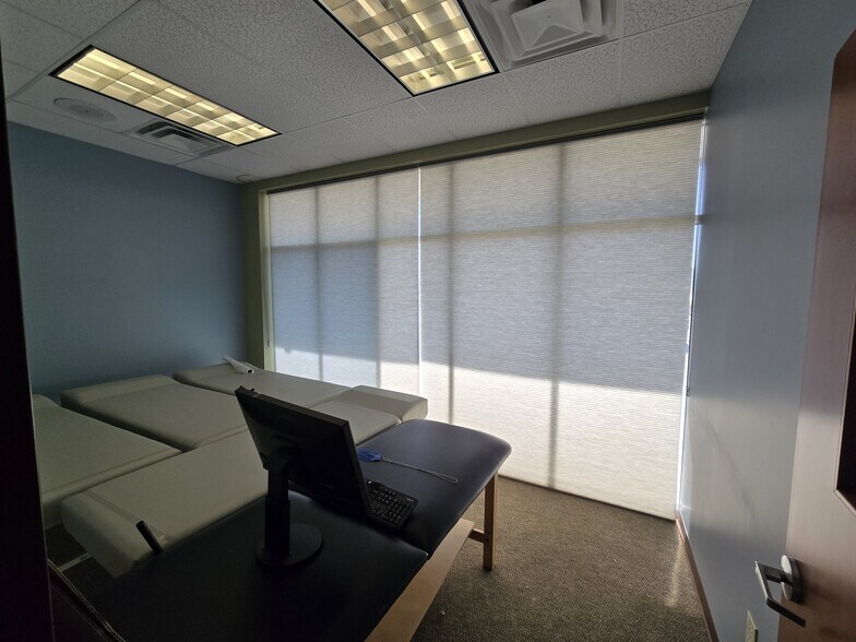 More Photos Of 1318 Euclid Ave, Bristol Freestanding For Lease