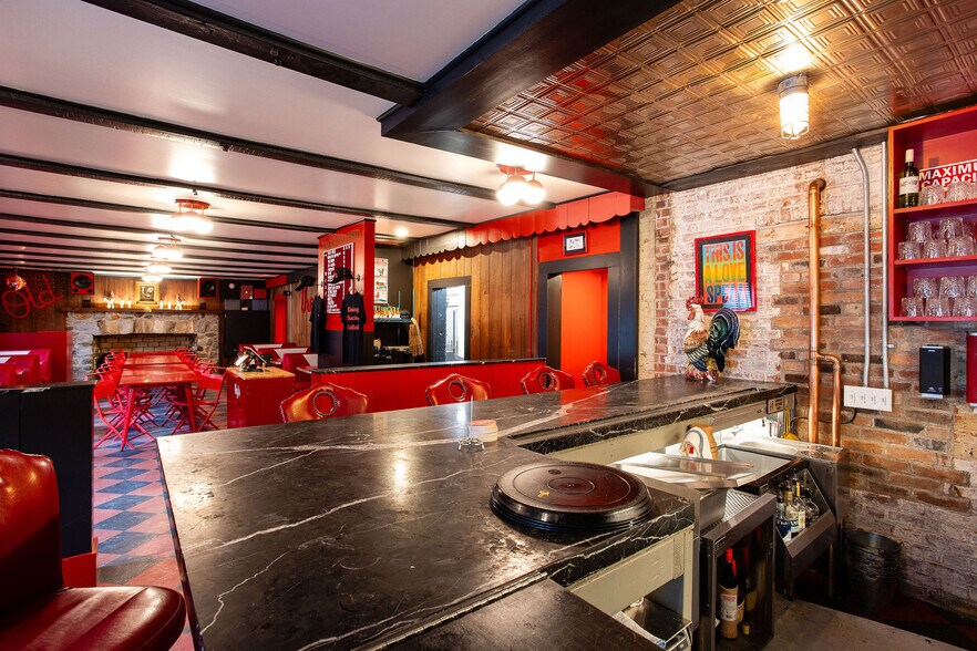 More Photos Of 264 Hillsdale Rd, Egremont Sports And Entertainment For Sale